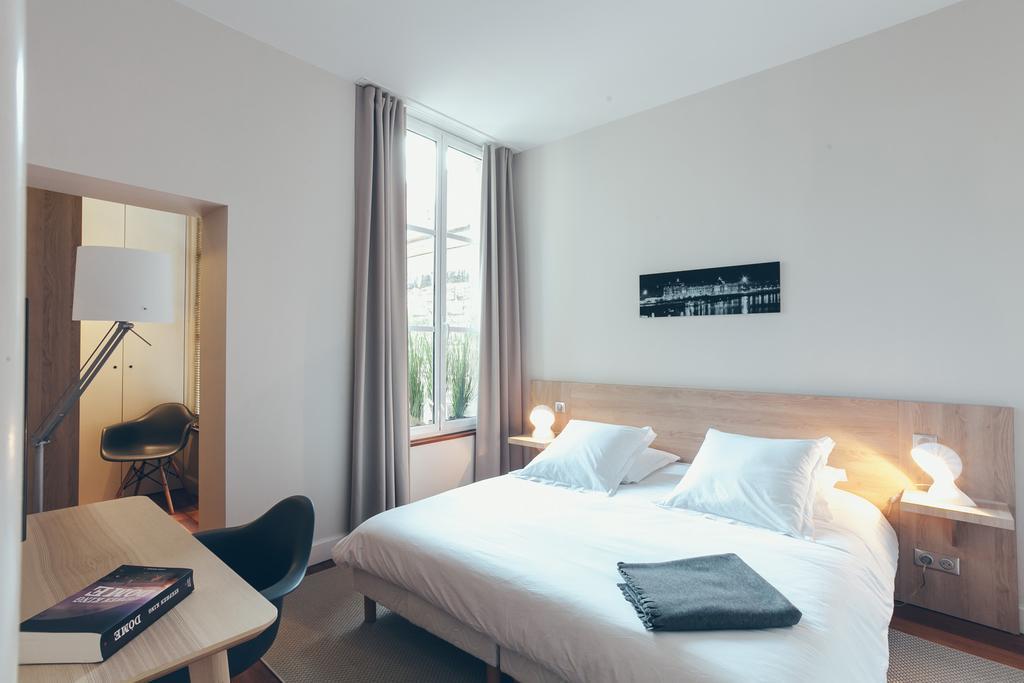 Appartement T4 Cours De L'Intendance Bordeaux Kültér fotó