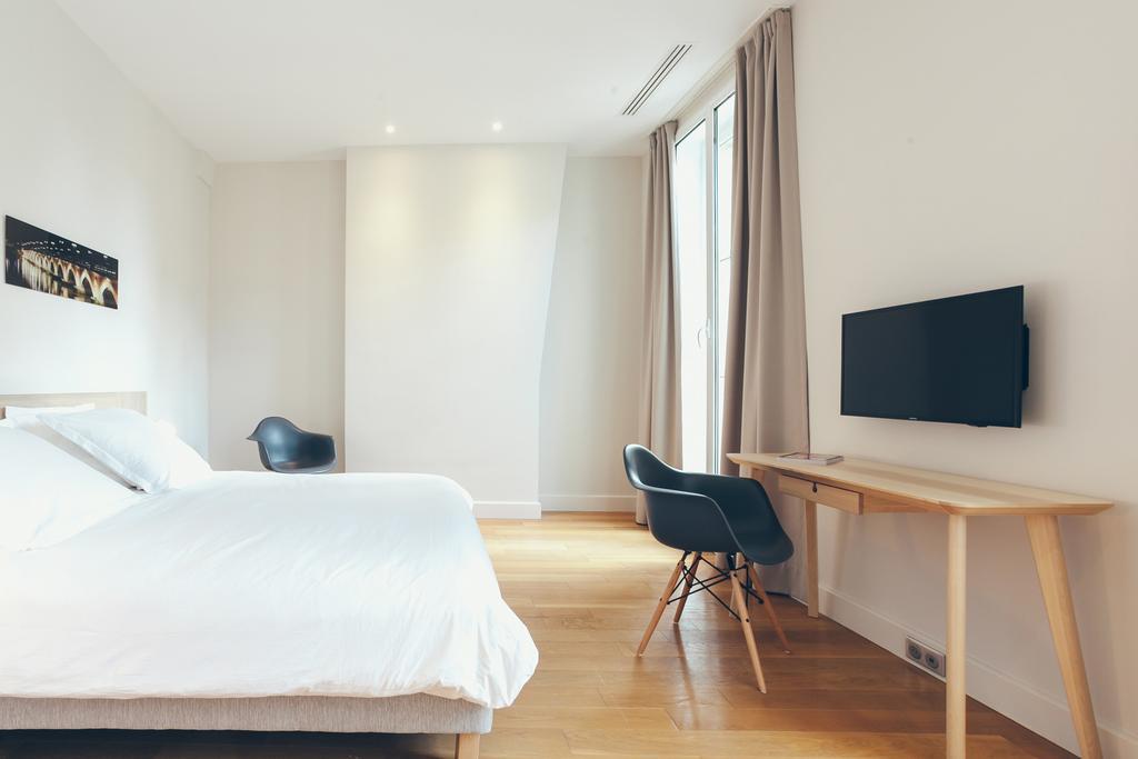 Appartement T4 Cours De L'Intendance Bordeaux Kültér fotó